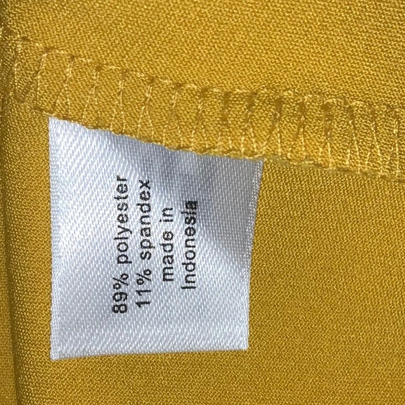 Lane Bryant Lena golden yellow flutter sleeve peplum top Sz 16 self tie waist - Picture 6 of 8